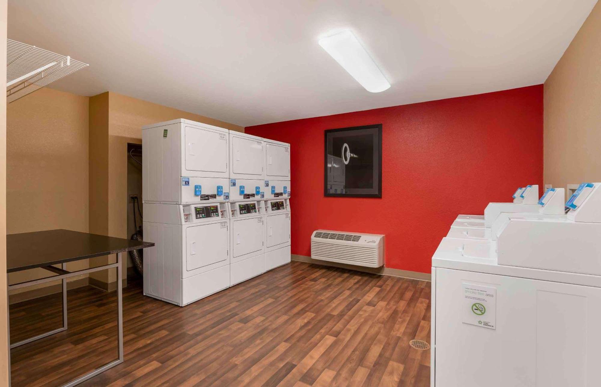 Extended Stay America Select Suites - Columbus - Worthington Eksteriør billede